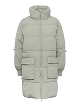 Lade das Bild in den Galerie-Viewer, YASSEALY Padded Coat, seagrass