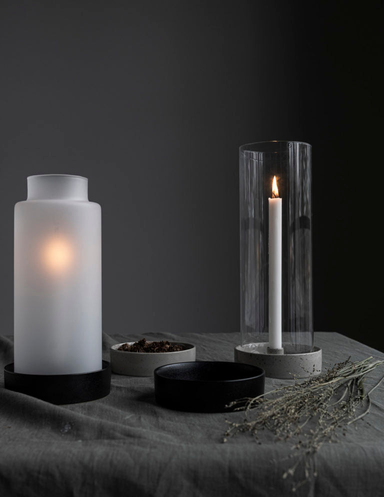 STORM Tablett, glossy black