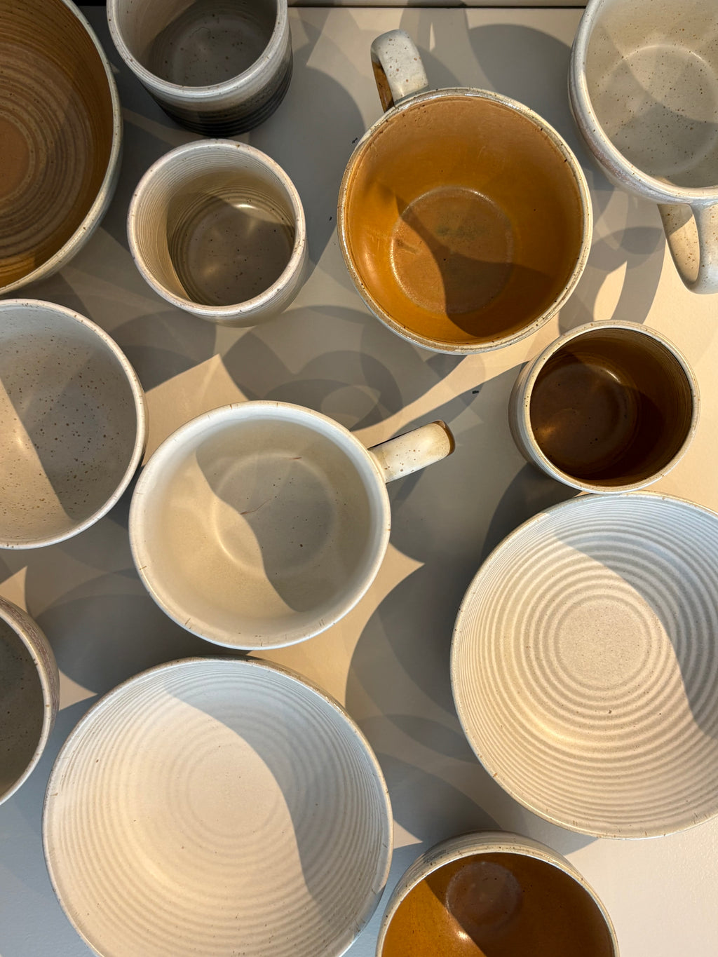 „ETHAN“ Becher, creme