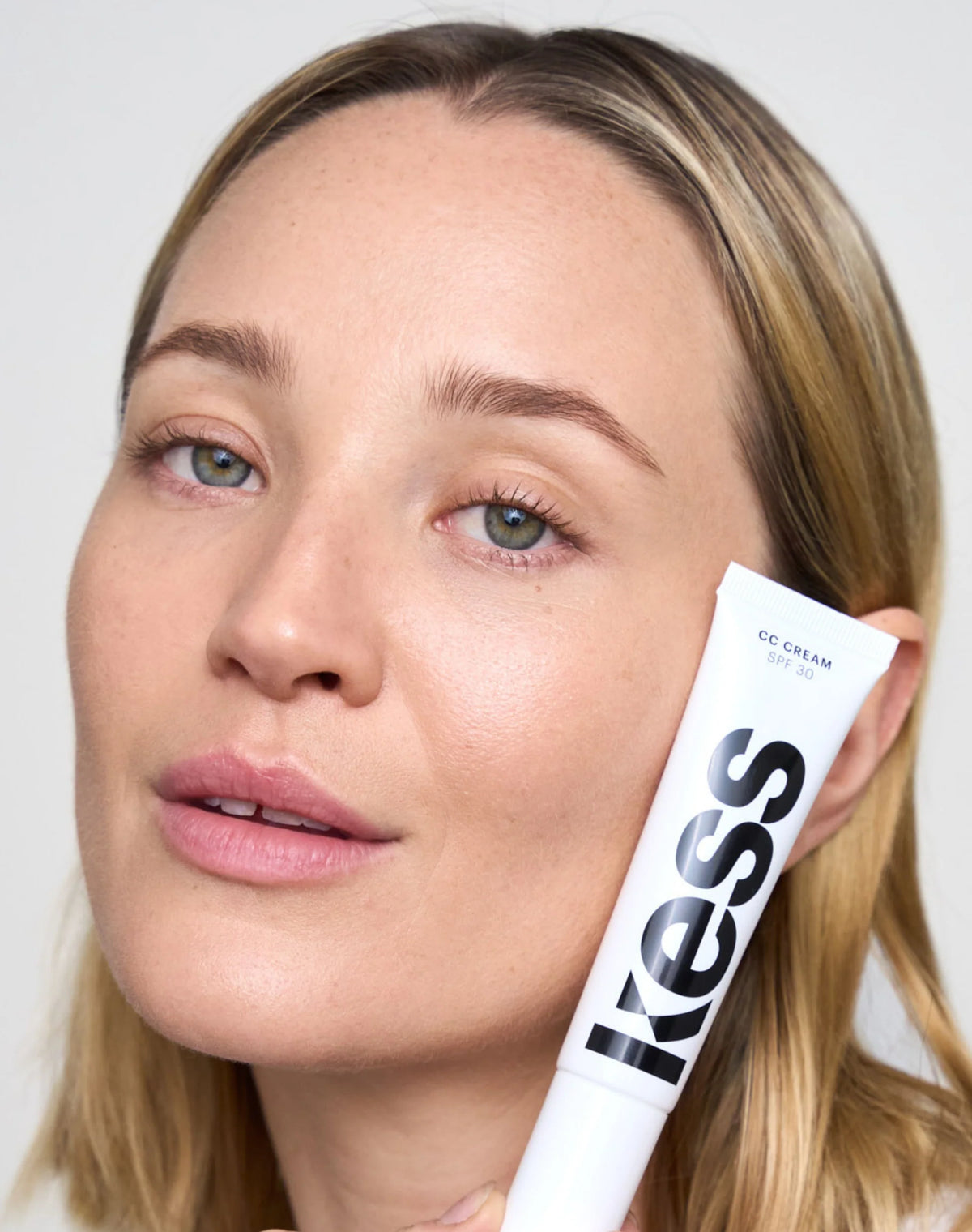 KESS CC Cream SPF 30, light