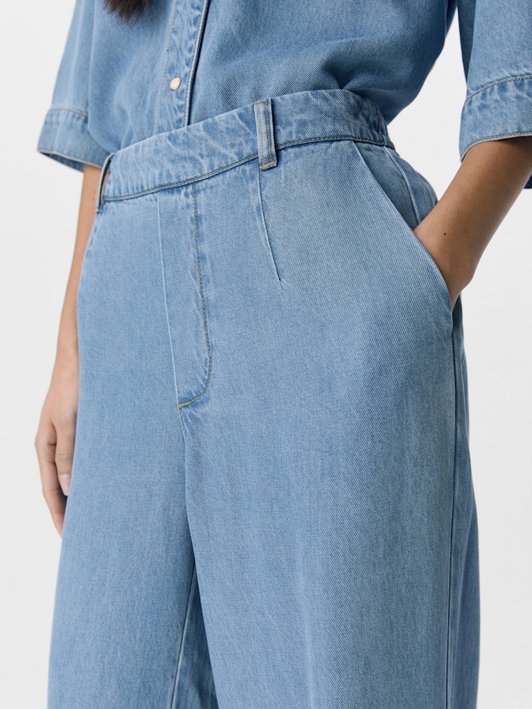 OBJFRAME Lisa Wide MW Pant, light blue denim