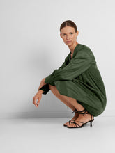 Lade das Bild in den Galerie-Viewer, SLFKASSANDRA Short Dress, duffel bag
