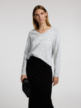 Lade das Bild in den Galerie-Viewer, SLFLULU Knit V-Neck, light grey melange
