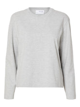 Lade das Bild in den Galerie-Viewer, SLFESSENTIAL Boxy Long Tee, light grey melange
