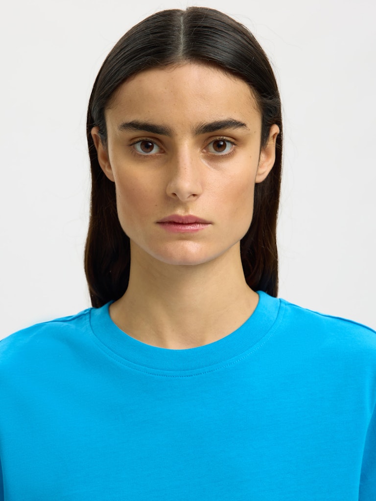 SLWESSENTIAL Boxy Tee, Malibu Blue