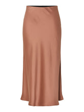Lade das Bild in den Galerie-Viewer, YASPELLA Midi Skirt, mocha mousse
