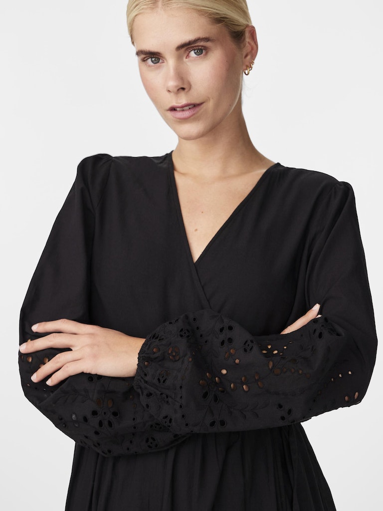 YASLUMA Long Wrap Dress, black