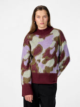 Lade das Bild in den Galerie-Viewer, YASTORIO Knit Pullover, Port Torio print
