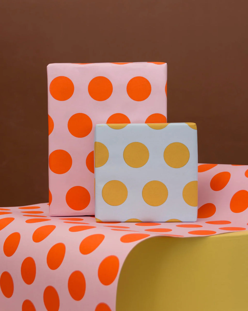 KADOOLE Geschenkpapier "Lottie dottie", hellblau / curry