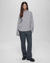 Lade das Bild in den Galerie-Viewer, MSCHBathilda Erica M Pullover, Light Grey Melange
