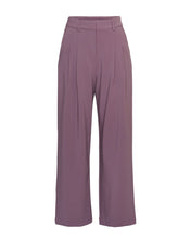 Lade das Bild in den Galerie-Viewer, MSCHMirabelle Michelle Pleat Pants, Black Plum
