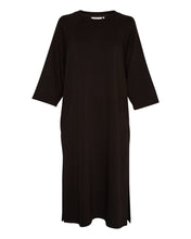 Lade das Bild in den Galerie-Viewer, MSCHPetua Ima Q 3/4 Sweat Dress, black
