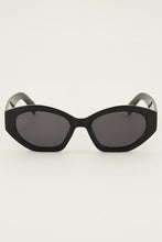 Lade das Bild in den Galerie-Viewer, MYCELESTE Sonnenbrille, schwarz
